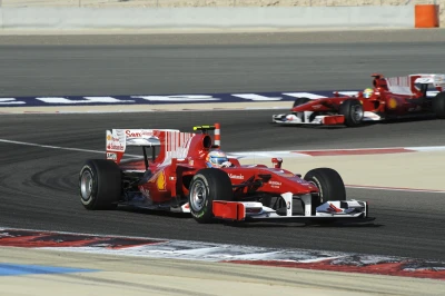 10f1-01-BahrainGP-15