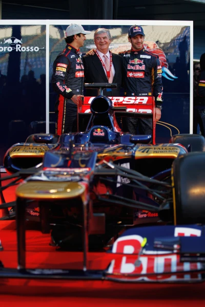 138346587KR016_Scuderia_Tor