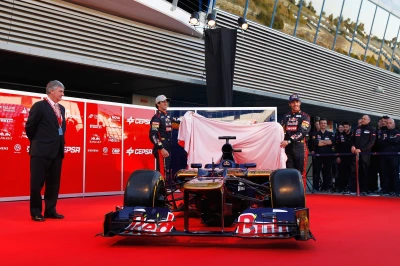 138346587KR014_Scuderia_Tor