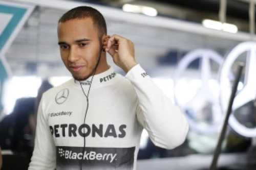 Samedi : Hamilton offre une 4ème pole consécutive à Mercedes