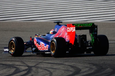 469756541XX00185_F1_Testing