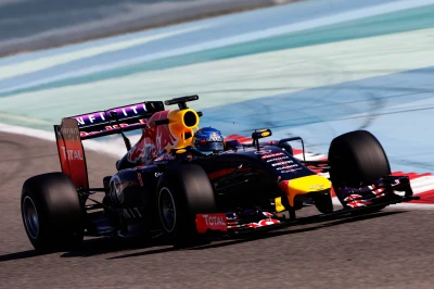 469756541XX00181_F1_Testing