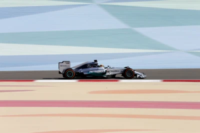 Lewis Hamilton (Mercedes) on track in Bahrain with P Zero Orange hard tyres