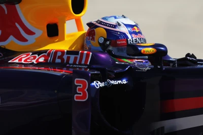 469760303XX00040_F1_Testing