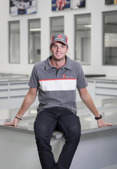 140128_Giedo_van_der_Garde_Portrait_05_Press_2014