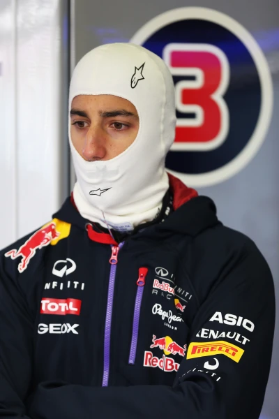 464823153XX00071_F1_Testing