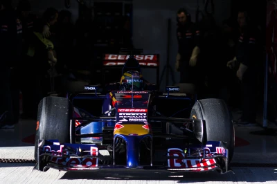 464823153XX00153_F1_Testing