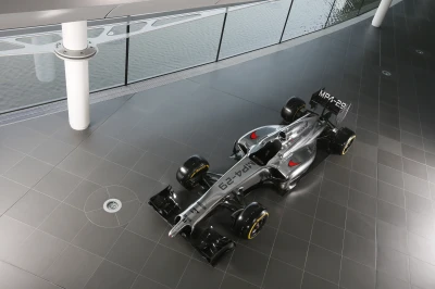 McLaren Mercedes MP4-29 - Overhead