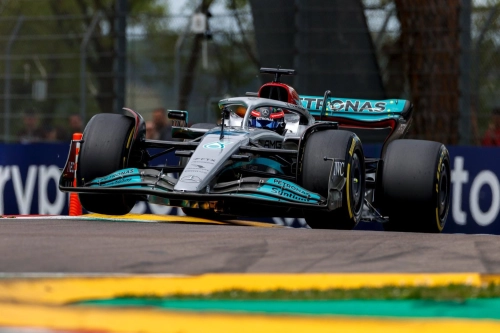 Russell : Lewis Hamilton " reviendra plus fort"après Imola