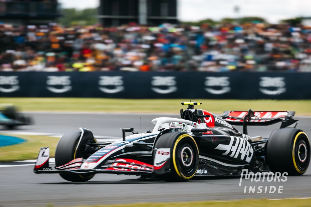 La VF-24 lors du Grand Prix de Silverstone.