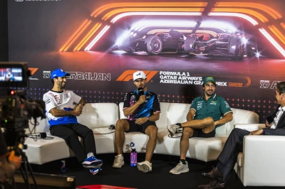 Motorsinside-Dan-Schiumarini-Bakou-Jeudi-150915