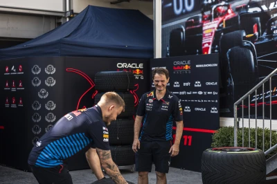 Motorsinside-Dan-Schiumarini-Bakou-Jeudi-094158