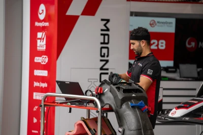 motorsinside-Antoine-Lapeyre-Singapour-mercredi-21