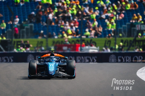 Jak Crawford sur le circuit de Silverstone