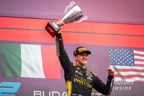 Première victoire en course principale pour Leonardo Fornaroli en Hongrie
