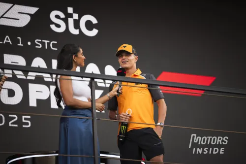 Lando Norris termine deuxième à Imola devant Oscar Piastri.