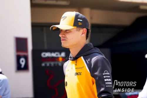 Lando Norris a dû abandonner après un accrochage avec son coéquipier.