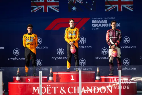 Oscar Piastri enchaîne avec une troisième victoire d'affilée à Miami.