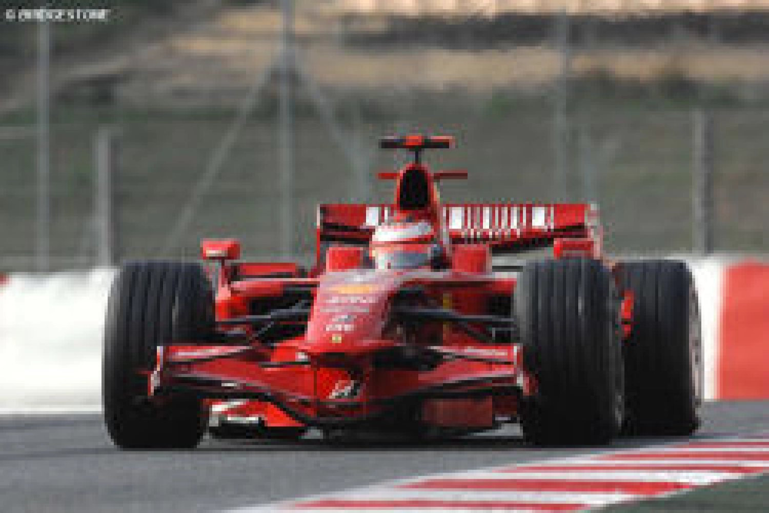 Essais Libres 2 – Raikkonen passe en force devant Alonso