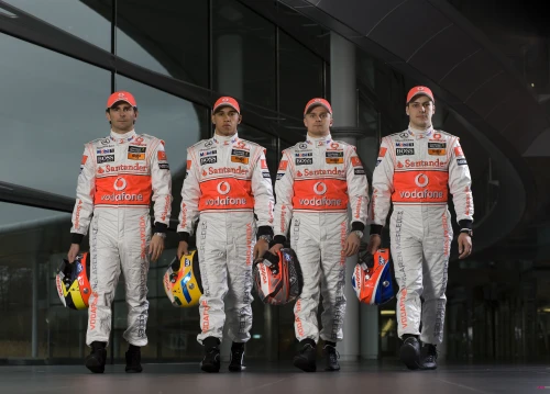 Launch McLaren MP4/24