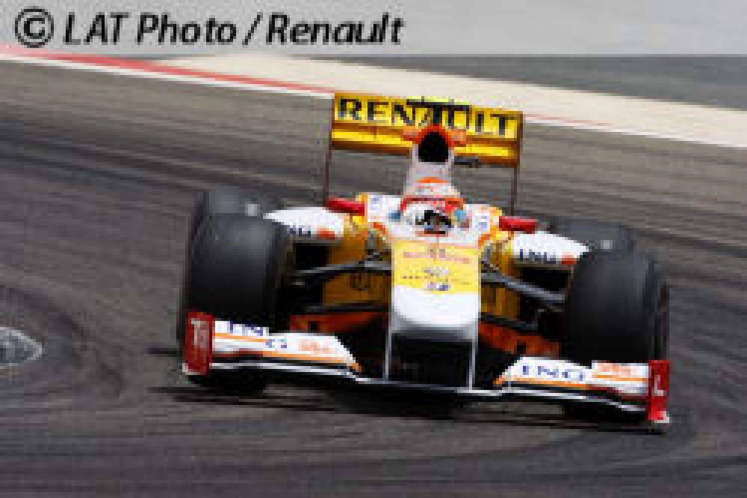 Nelson Piquet prend la défense de son fils