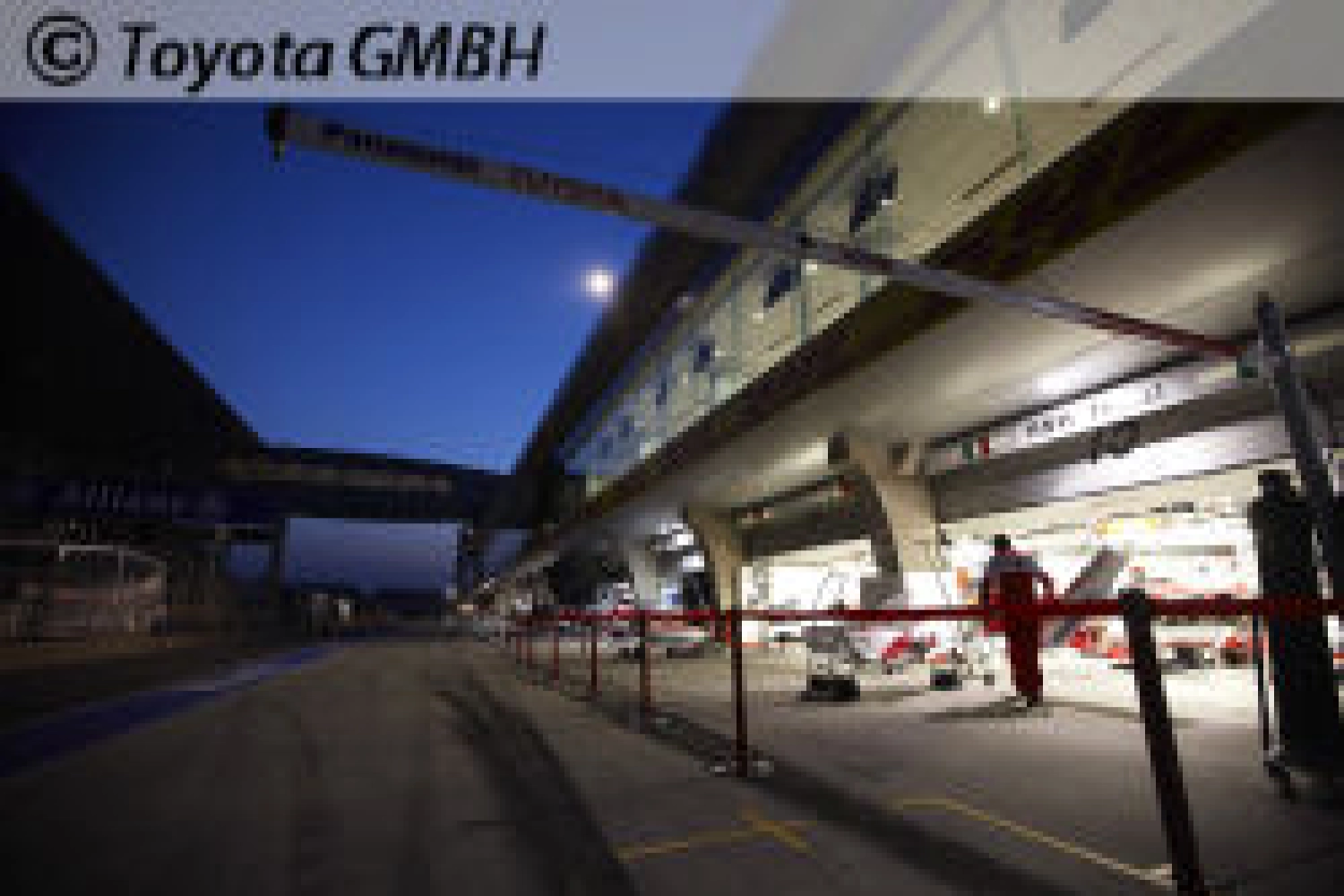 Vendredi : Toyota débute son week-end en douceur