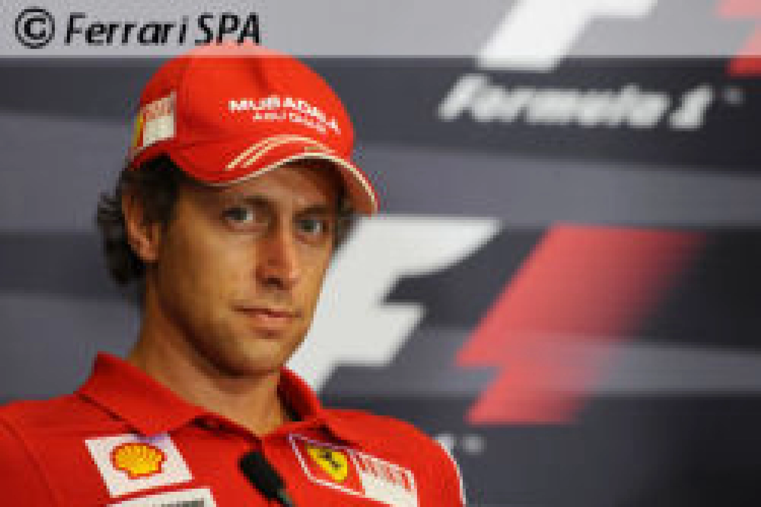 Luca Badoer accuse les médias