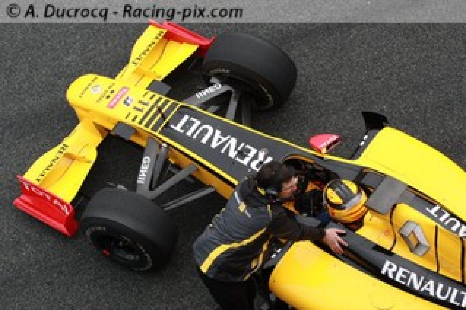 La FIA autorise Renault à modifier son moteur