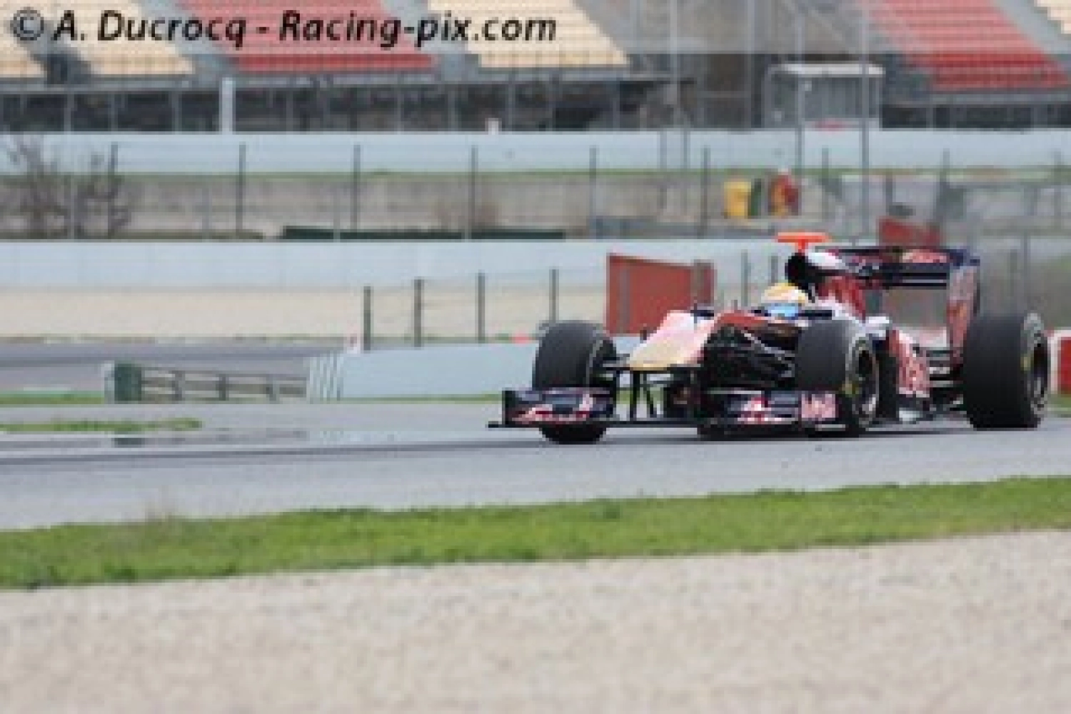 Alguersuari vise Red Bull pour 2011