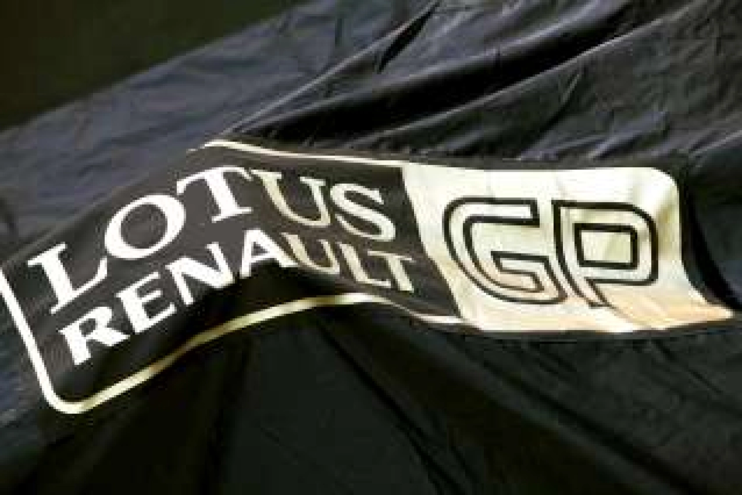 Lotus Renault GP pourrait perdre son moteur en 2012