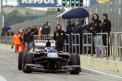 Williams – Présentation de la FW33