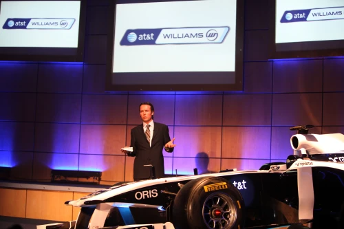 Williams – Présentation de la FW33 : livrée 2011