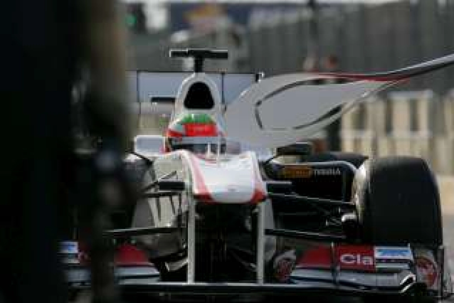 Bilan dimanche: Sauber – Pérez impressionne pour ses débuts