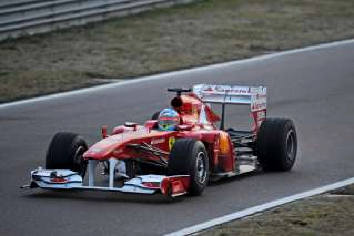 Kaspersky lance un antivirus aux couleurs de Ferrari