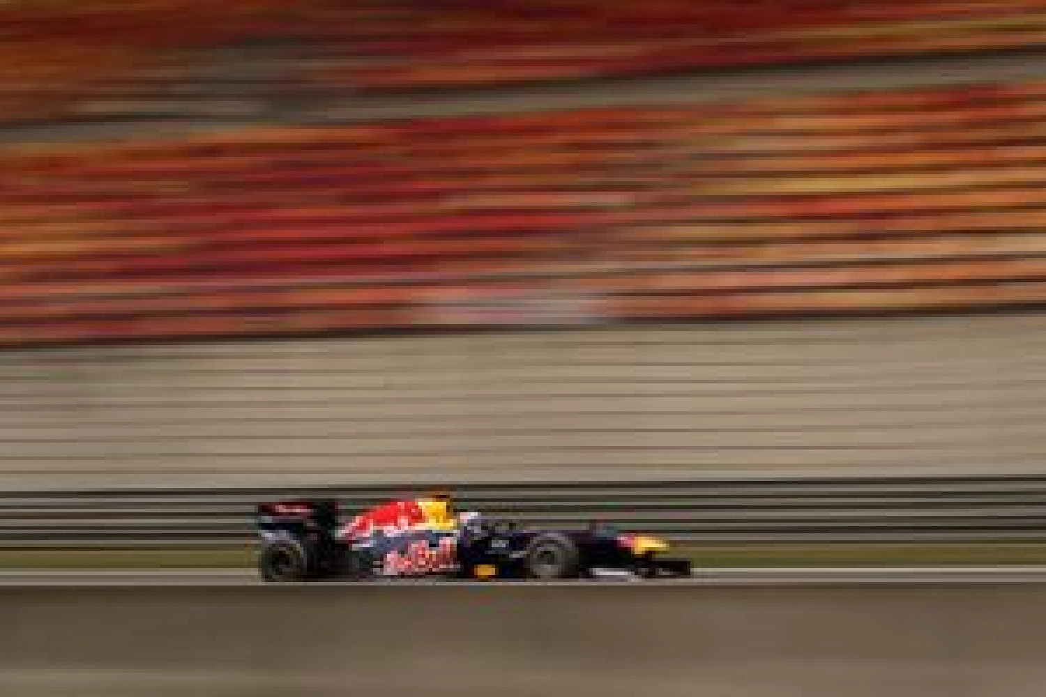 Vendredi : Red Bull à son aise sur le Nürburgring