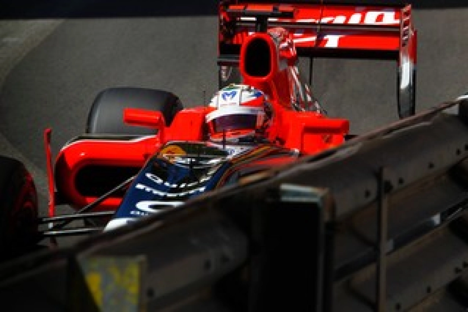 Vendredi : Journée difficile pour Timo Glock et Virgin
