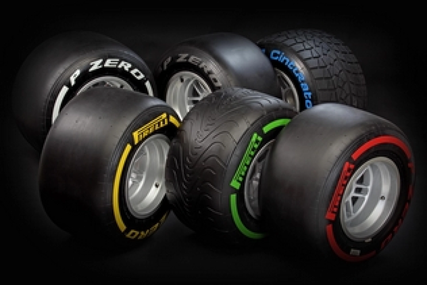 Pirelli présente ses nouveaux pneus