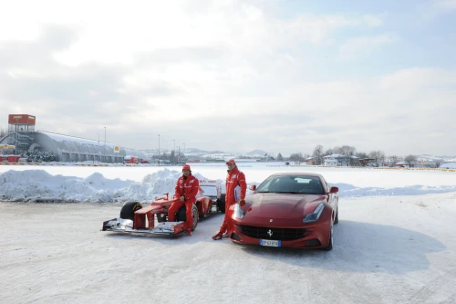 La Ferrari F2012 sur la piste enneigée de Maranello