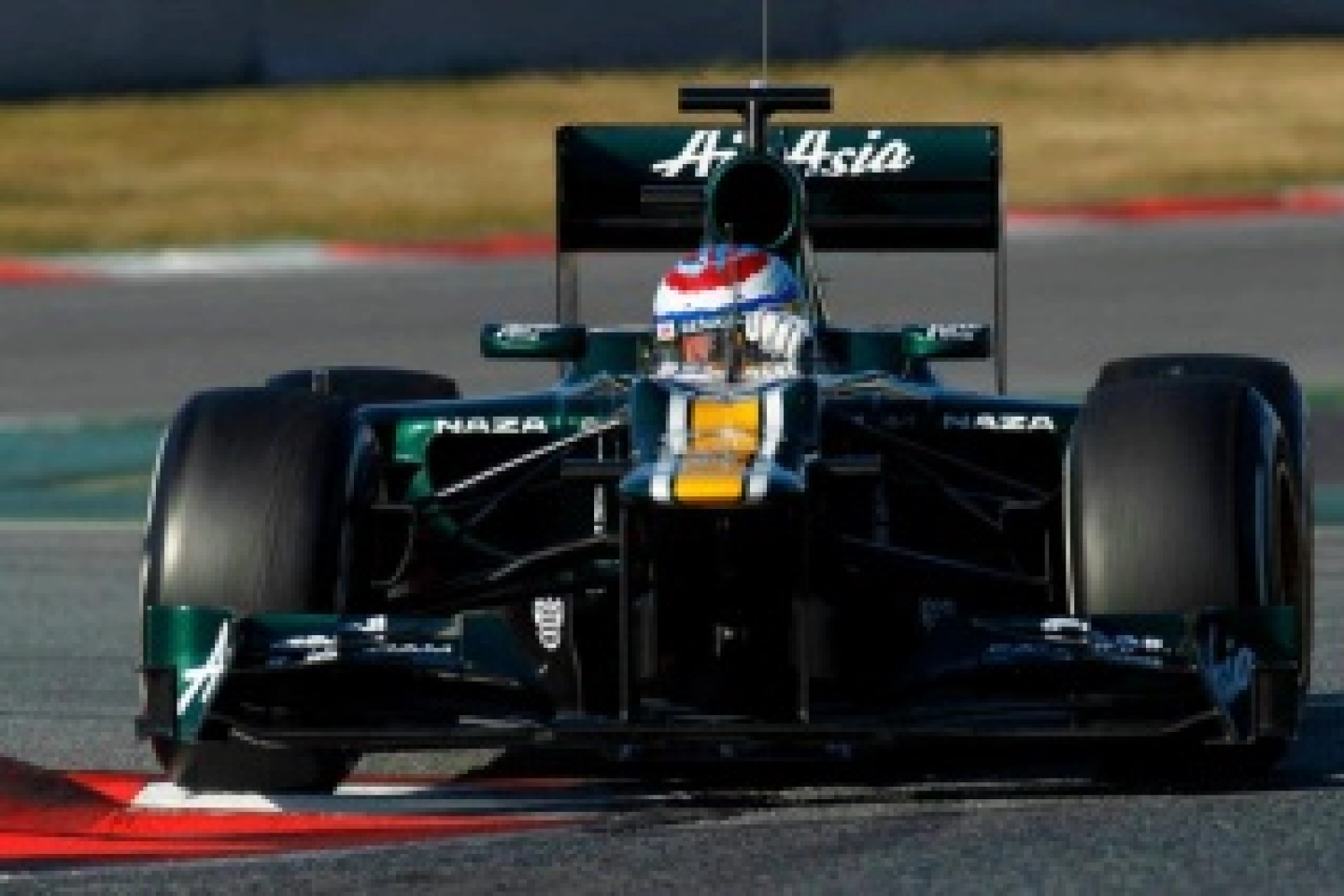 Dimanche : Caterham a bien réagi après des premiers arrêts difficiles
