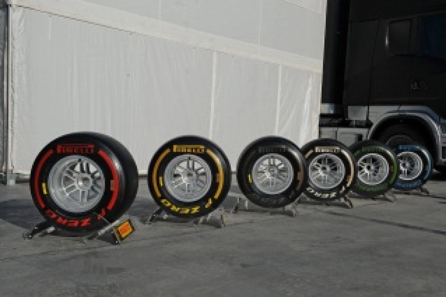 Sur le sec, à Suzuka, Pirelli n’envisage que deux arrêts