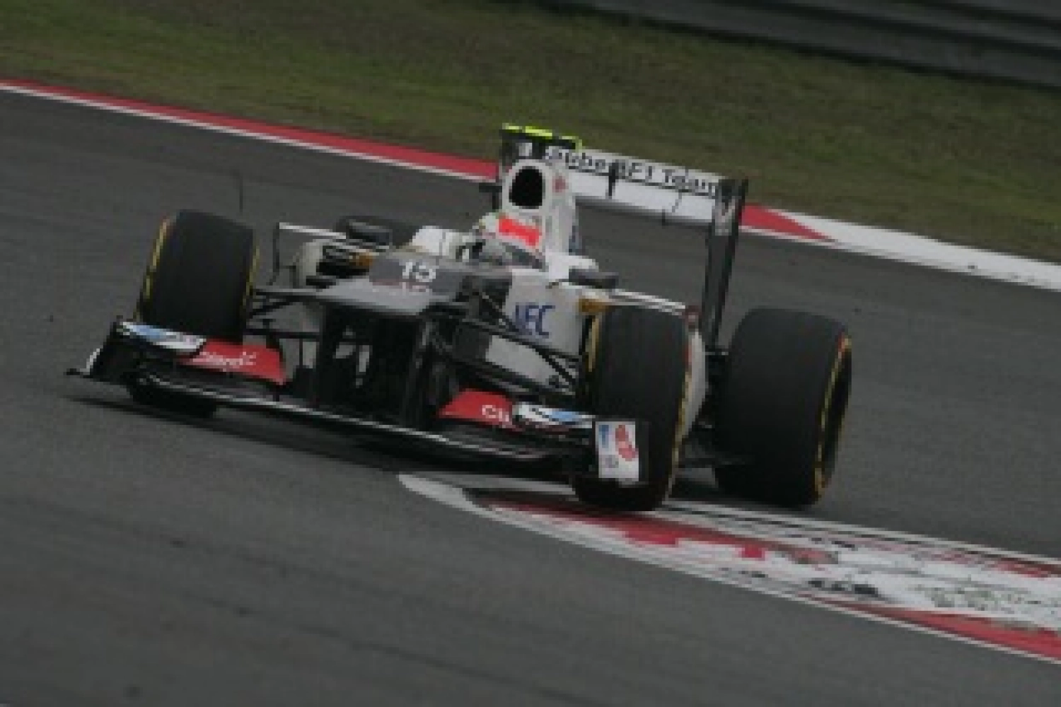 Vendredi : les Sauber sont à l’aise sous la pluie
