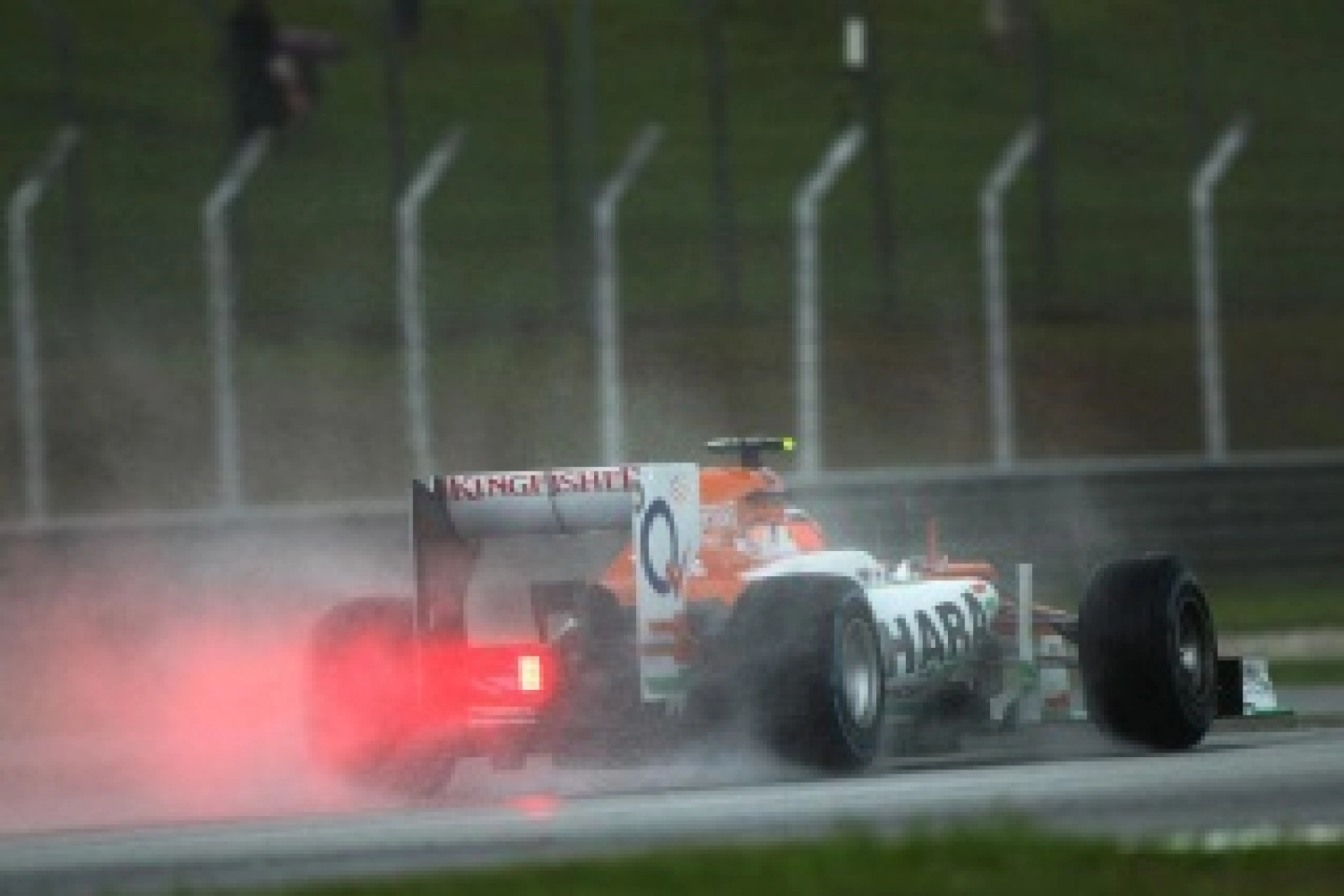 Vendredi : la patience était de mise chez Force India