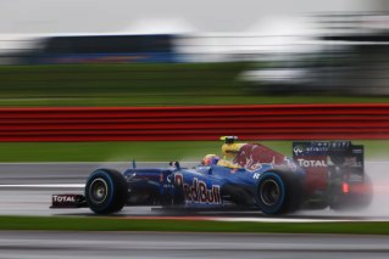 Vendredi : Webber sèche les Essais Libres 2 chez Red Bull