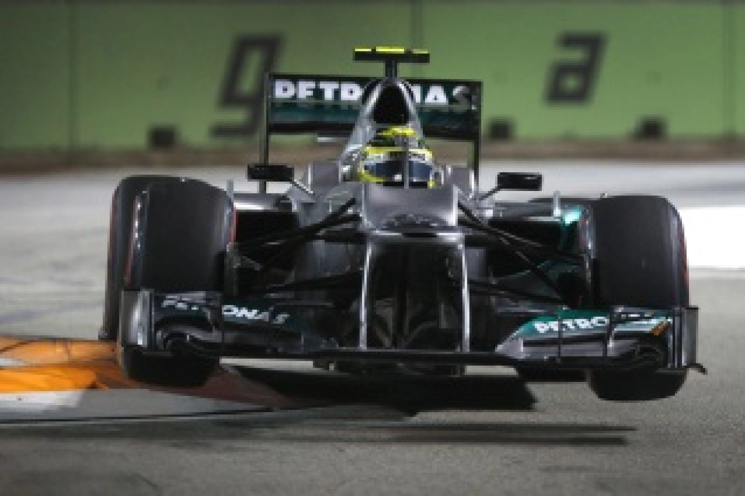 Singapour modifie son tracé en supprimant la chicane du virage 10