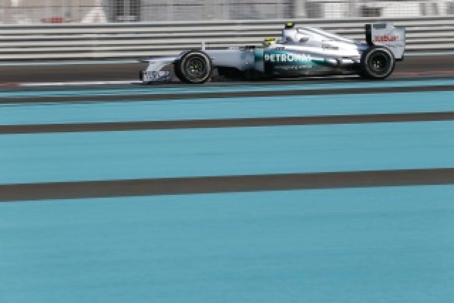 Vendredi : Les Mercedes semblent sur la bonne voie