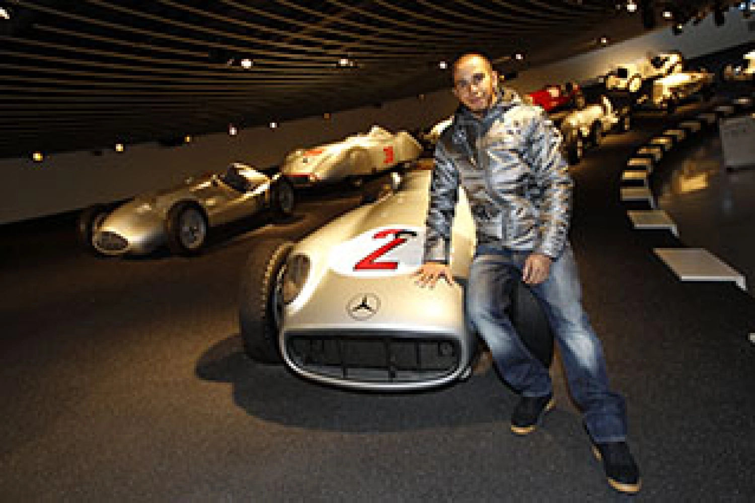 Hamilton sera patient avec Mercedes