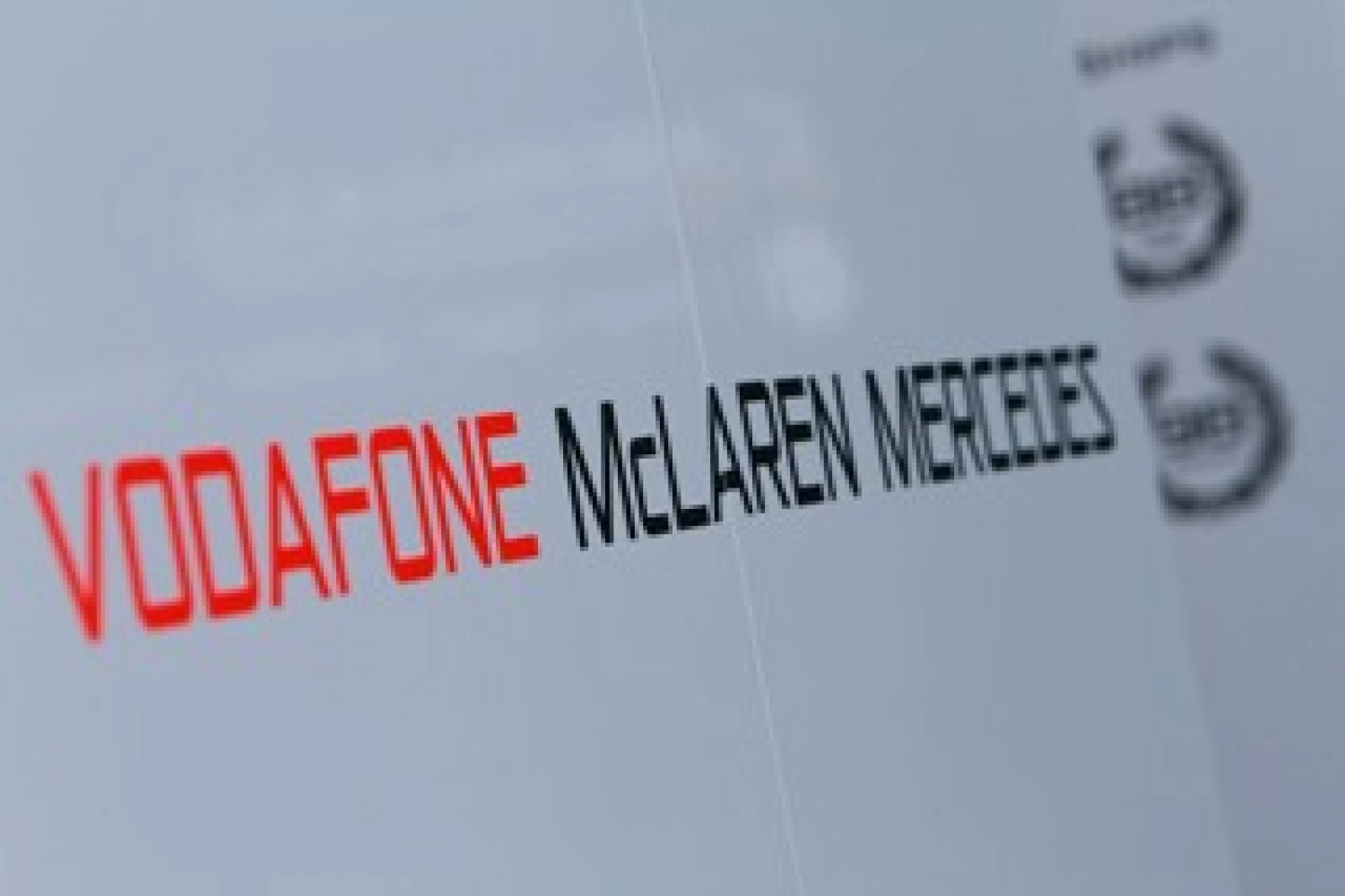 Vodafone ne sera plus partenaire de McLaren en 2014