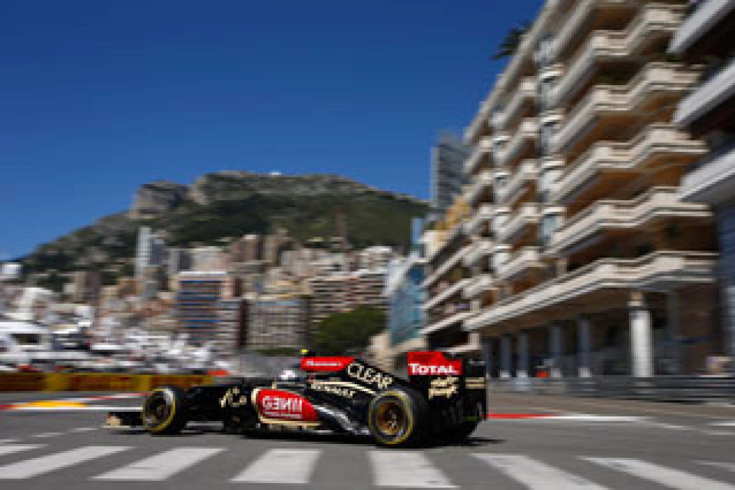 Lotus : Lopez clarifie la situation et confirme l’échec d’un deal avec Quantum