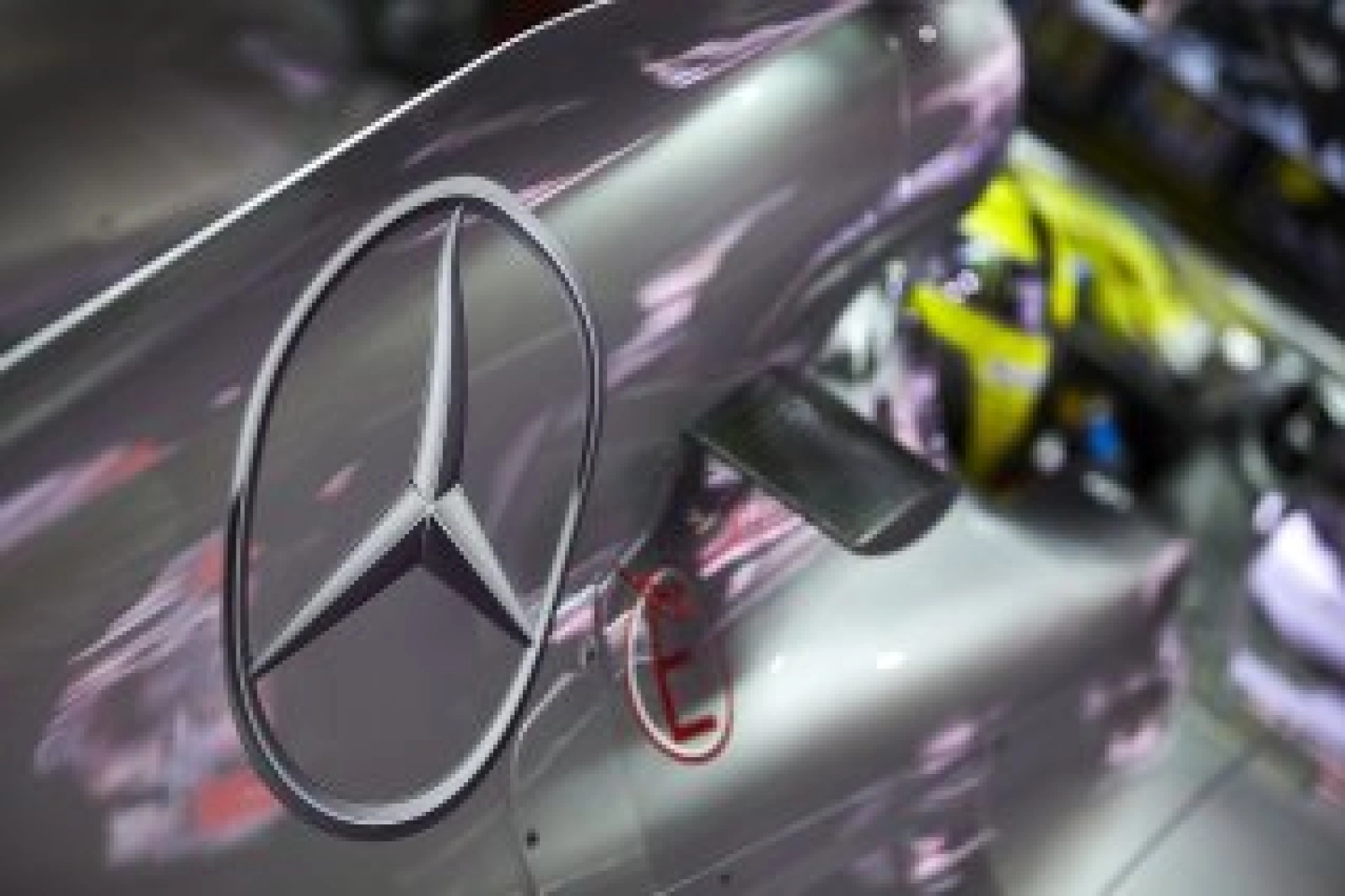 Dimanche : Mercedes conserve sa 2ème place chez les constructeurs