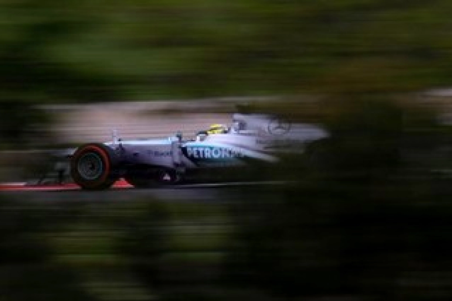 Vendredi : Hamilton et Rosberg satisfaits de la Mercedes